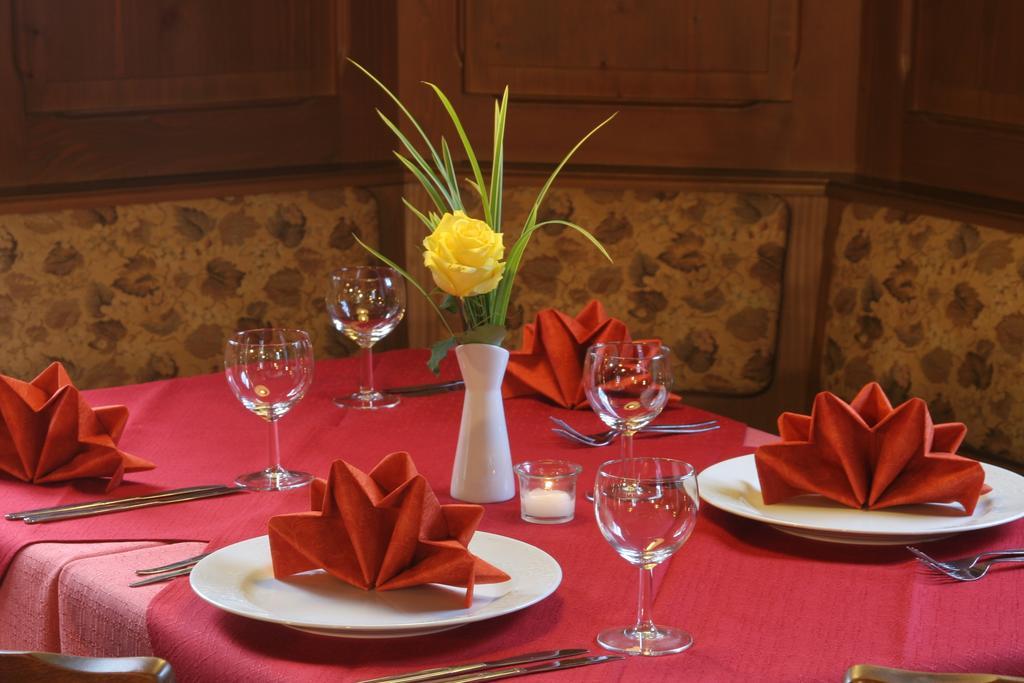 Gasthaus Hirsch Hotel Kappelrodeck Luaran gambar
